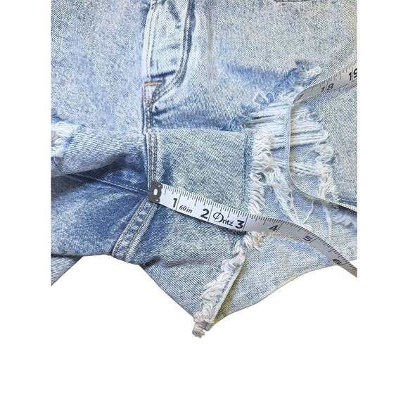 Good American Bombshell Denim Cut Off Shorts Size 8 NWOT #07128-00 - Picture 4 of 7